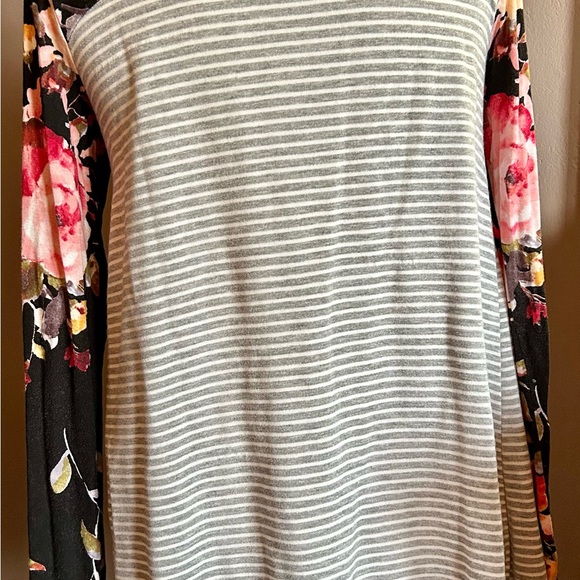 Fall Cardigan - Picture 2 of 2